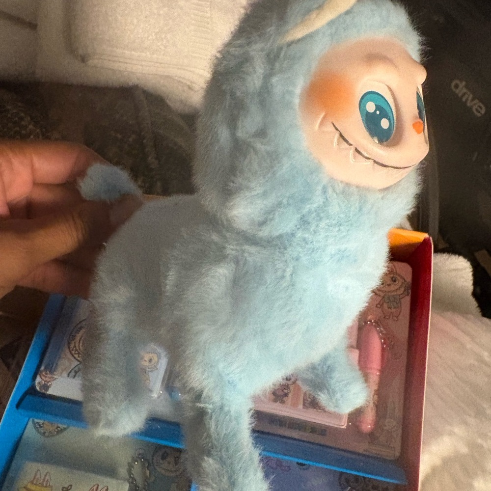 LABUBU Dog - Lights up / Walks / Sings Labubu Song (Blue